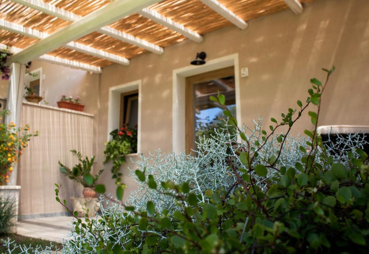 Bed and Breakfast Acquamaris Tuerredda Teulada Exterior foto